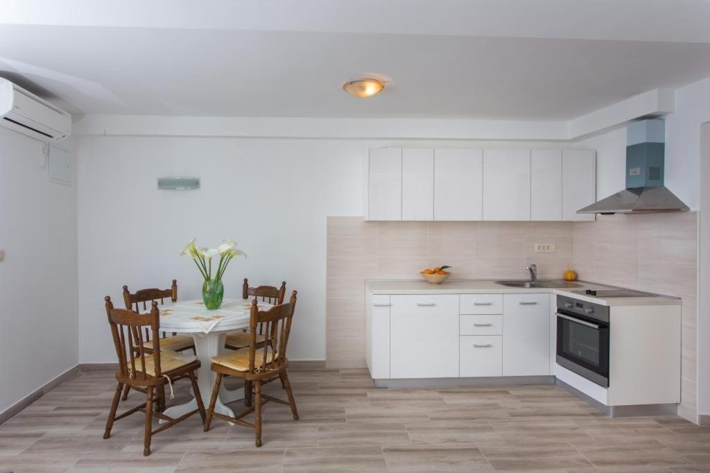 Apartments Anka トルステノ エクステリア 写真