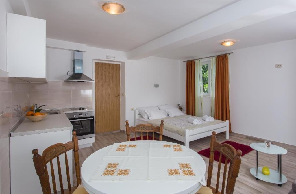 Apartments Anka トルステノ エクステリア 写真